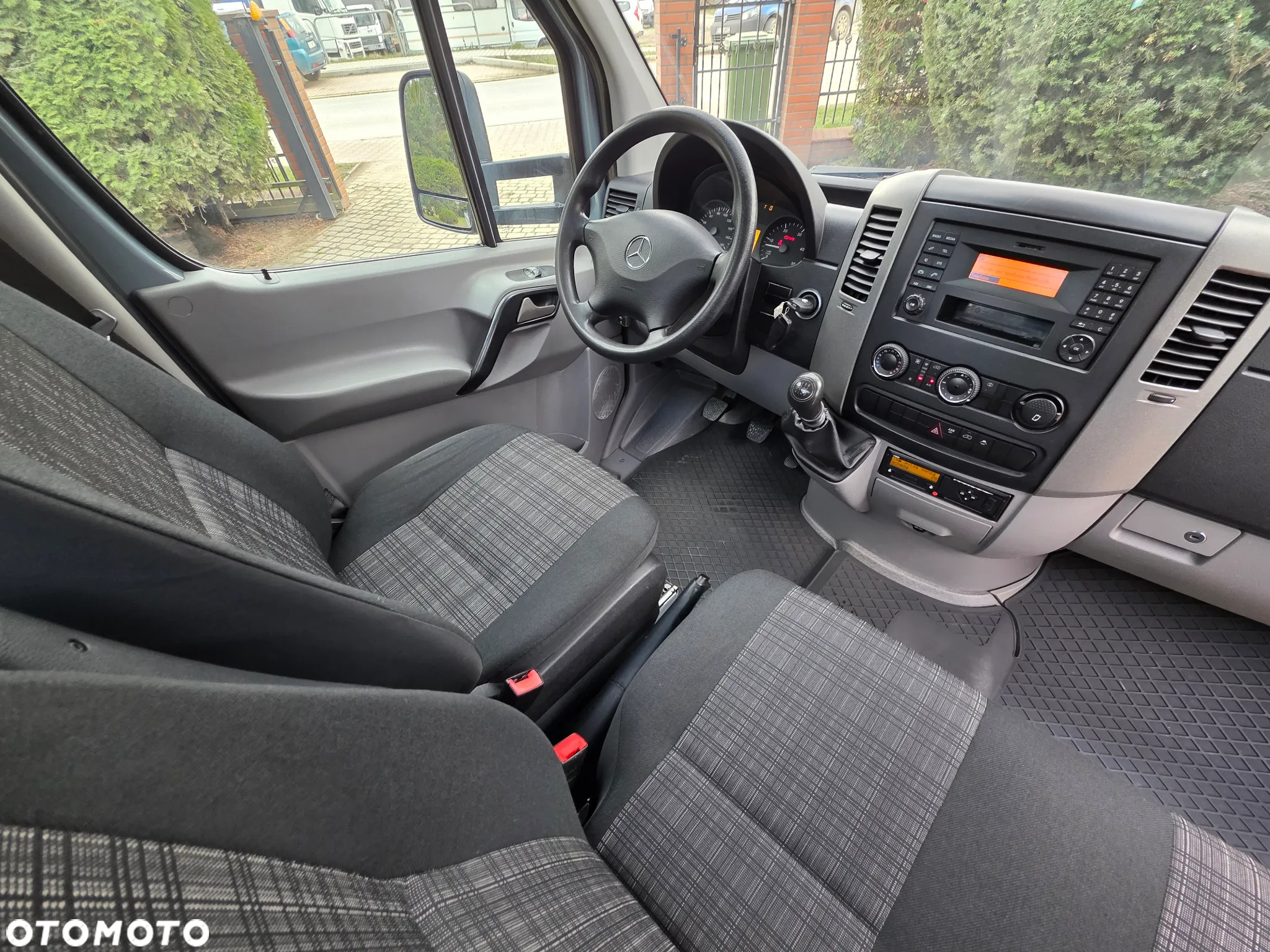 Mercedes-Benz Sprinter 519 CDI Skrzynia 4.30 M + HDS 1.8 Tony ! Klima ! 3.0 CDI  * 190 Km ! - 33