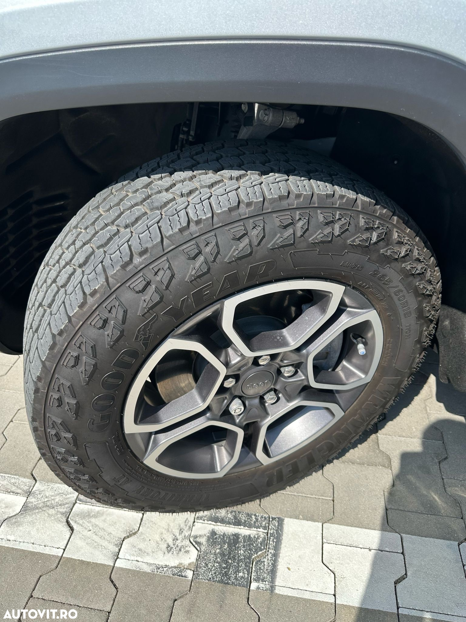 Jeep Grand Cherokee 2.0 4xe Plug-in Hybrid Automatik Trailhawk - 16