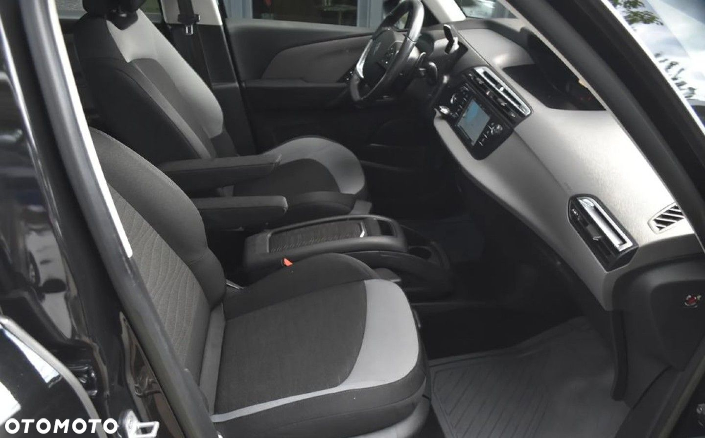 Citroën C4 Picasso - 9