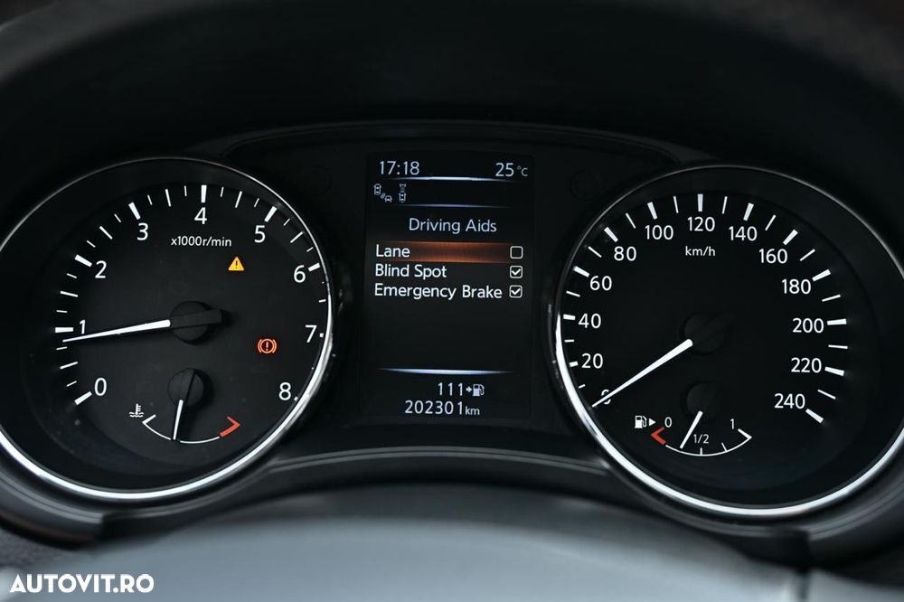 Nissan Pulsar 1.6 DIG-T Tekna - 23