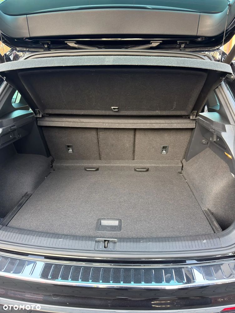 Volkswagen Tiguan - 17
