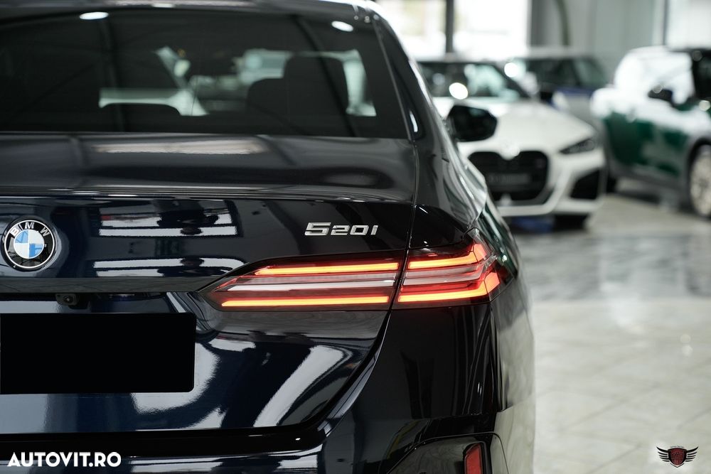 BMW Seria 5 520i Aut. - 11