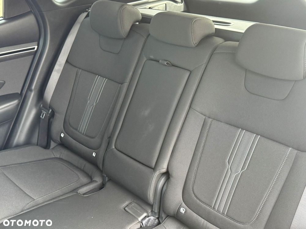 Hyundai Tucson - 24