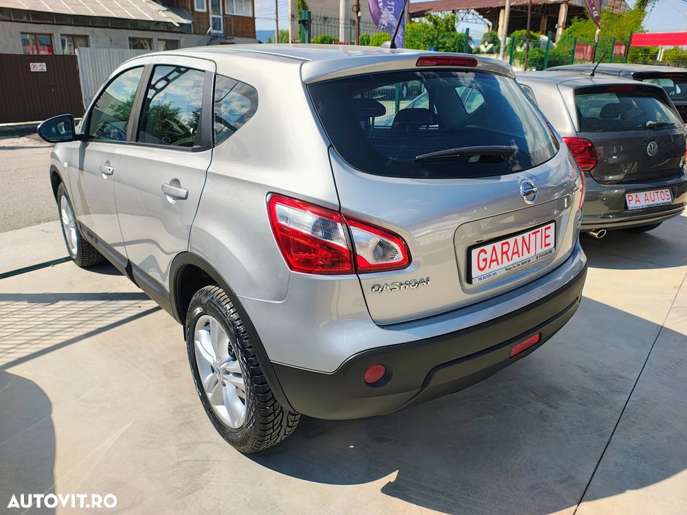 Nissan Qashqai 1.5 DCI N-Connecta - 4