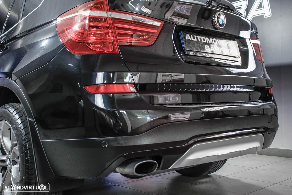 BMW X3 20 d xDrive xLine - 32