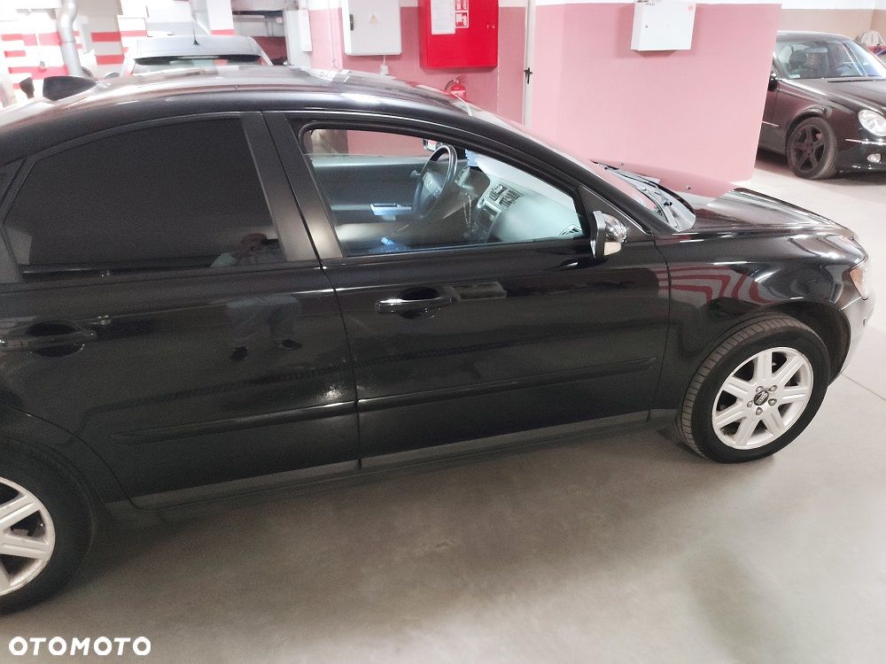 Volvo S40 1.8 Momentum - 3