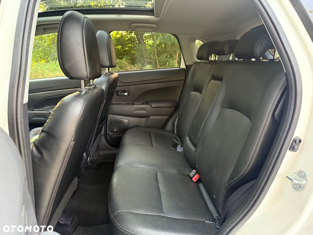 Mitsubishi ASX 2.2 DI-D 4WD Automatik Intense - 22