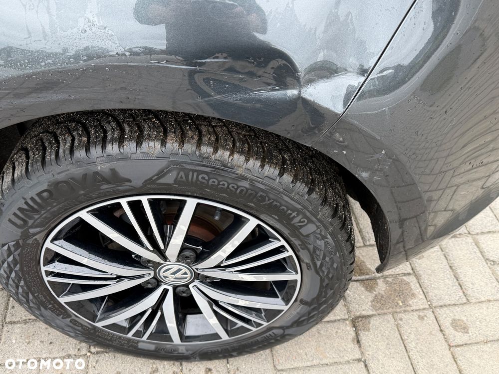 Volkswagen Golf - 11