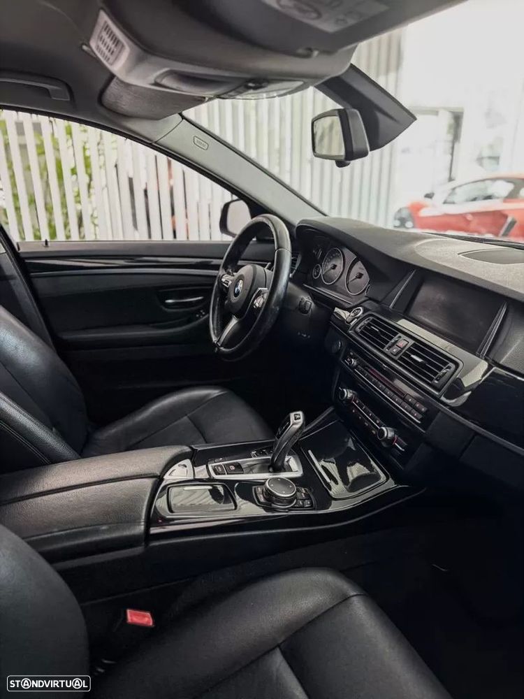 BMW 520 d Line Luxury Auto - 13