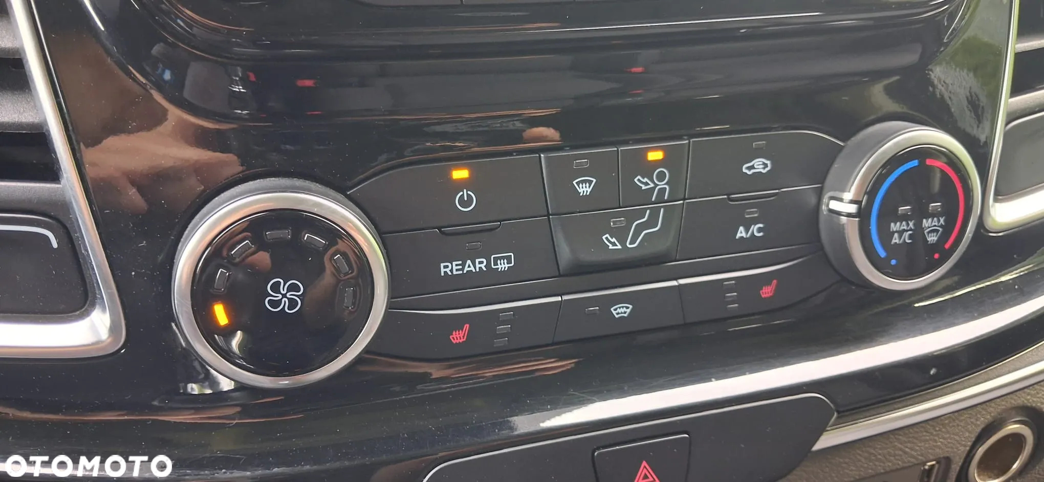 Ford Tourneo Custom 2.0 TDCi L2 Titanium - 16