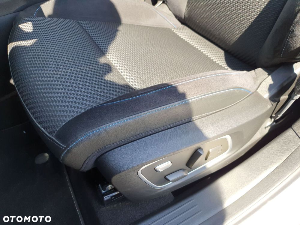 Renault Austral 1.3 TCe mHEV Iconic esprit Alpine - 14