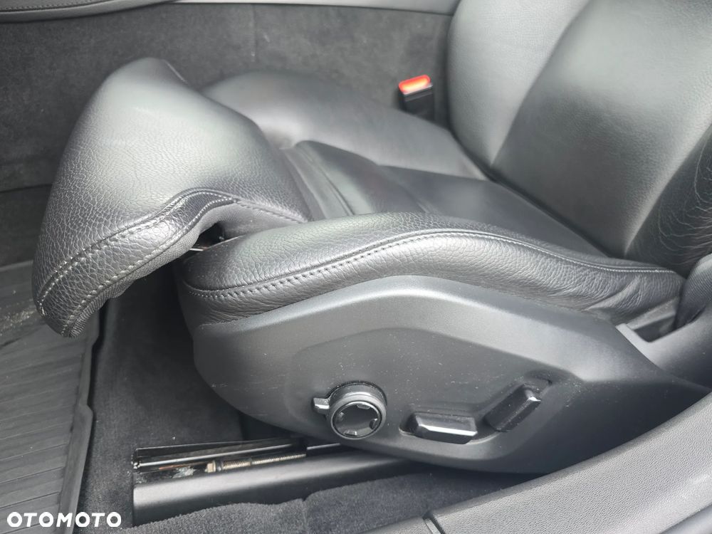 Volvo V90 D4 AWD Inscription - 17