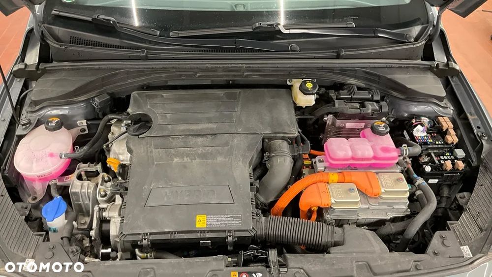 Hyundai IONIQ Plug-in hybrid Premium - 18