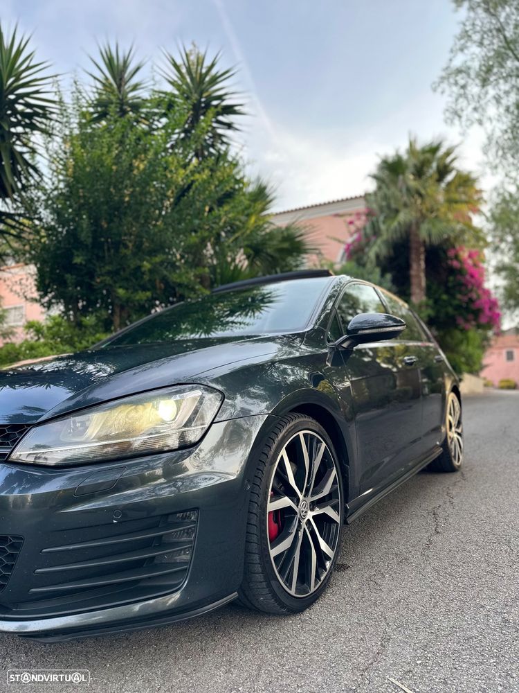 VW Golf 2.0 TDi GTD DSG - 6