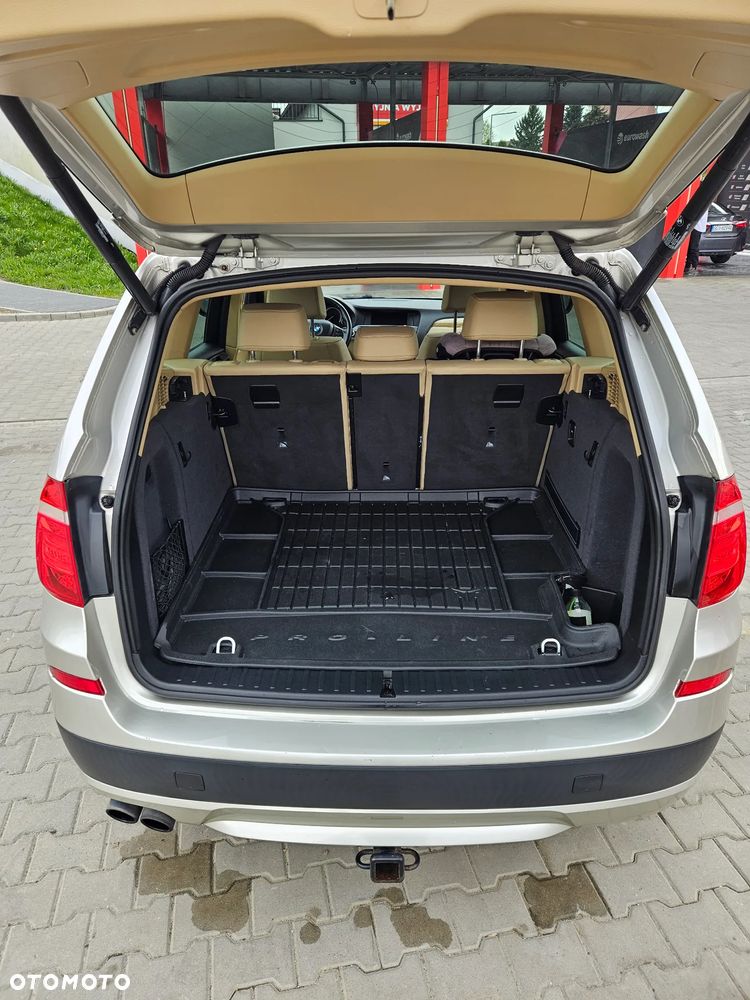 BMW X3 xDrive35i Sport-Aut - 10