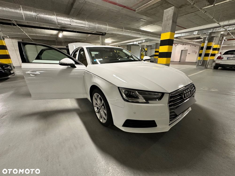 Audi A4 Limousine - 2