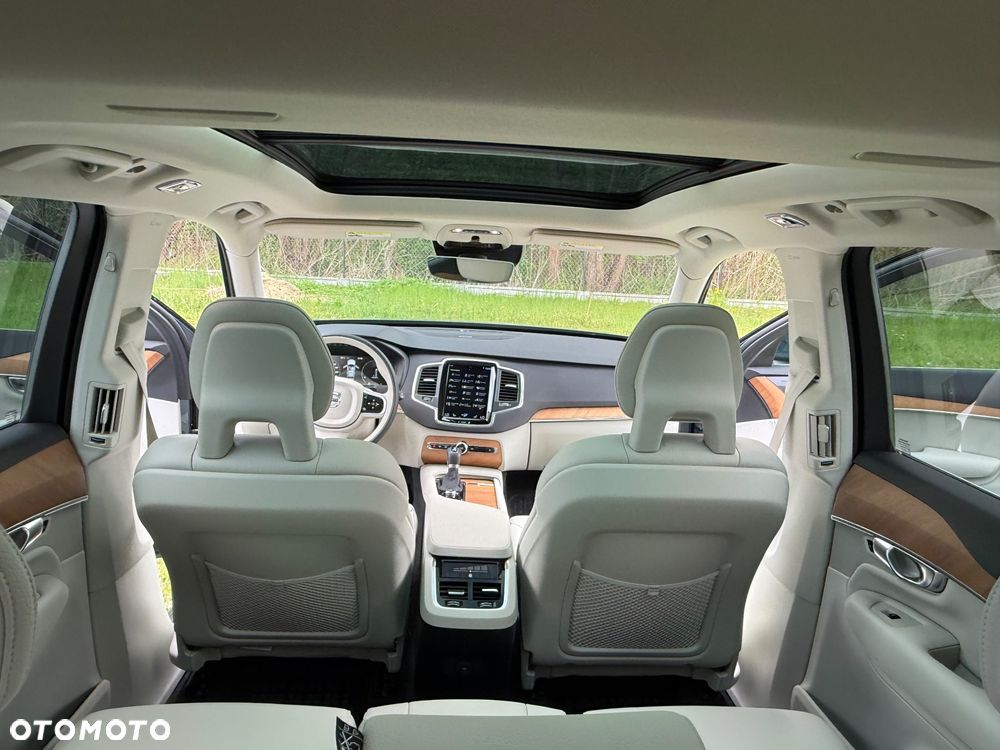 Volvo XC 90 T6 GPF AWD Momentum 7os - 12