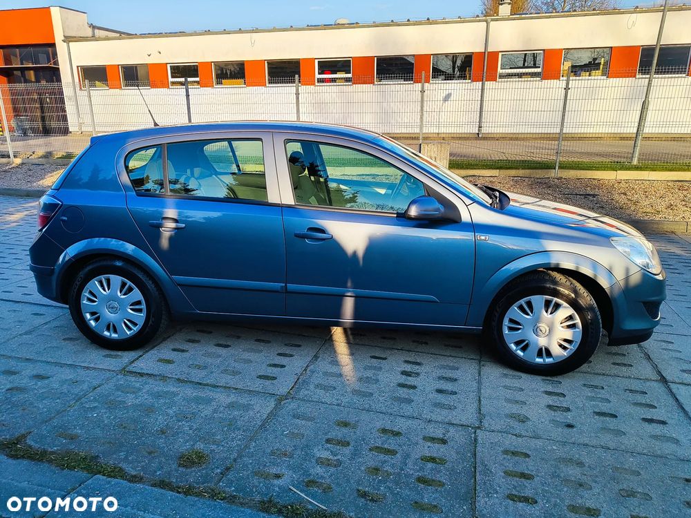 Opel Astra 1.4 Start - 17