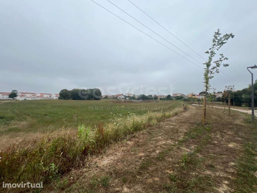 Terreno de construção com Moradia para recuperar - Grande imagem: 3/12