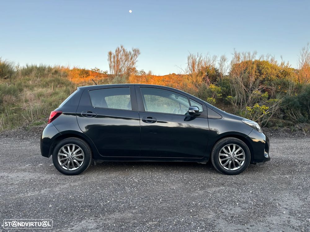 Toyota Yaris 1.4 D-4D Comfort+P.Style - 34