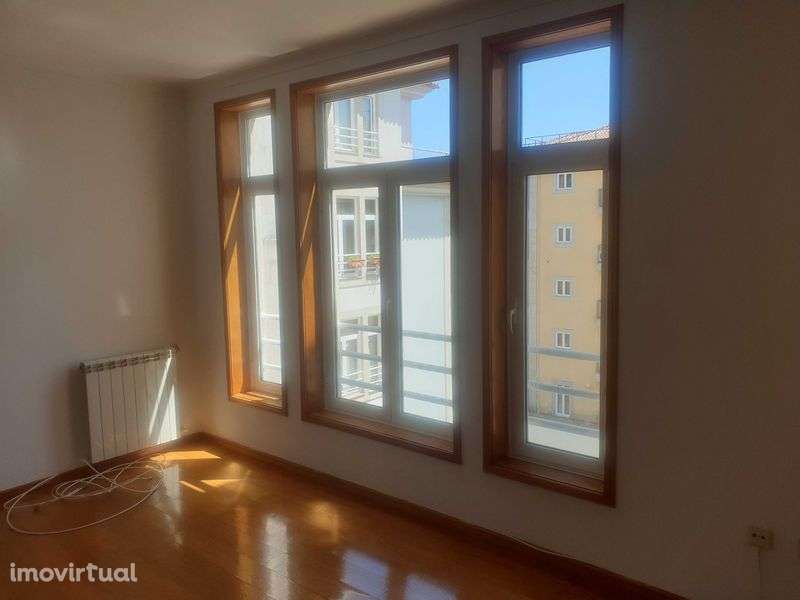 T4 no Coração da Cidade Marco de Canaveses - Grande imagem: 2/12