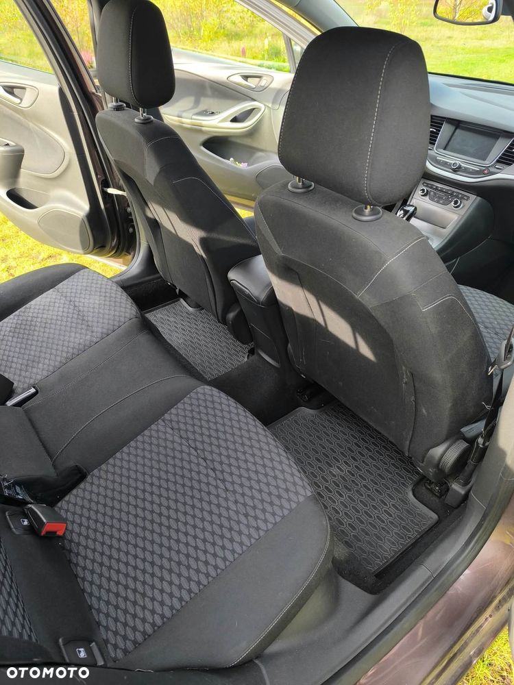 Opel Astra - 27