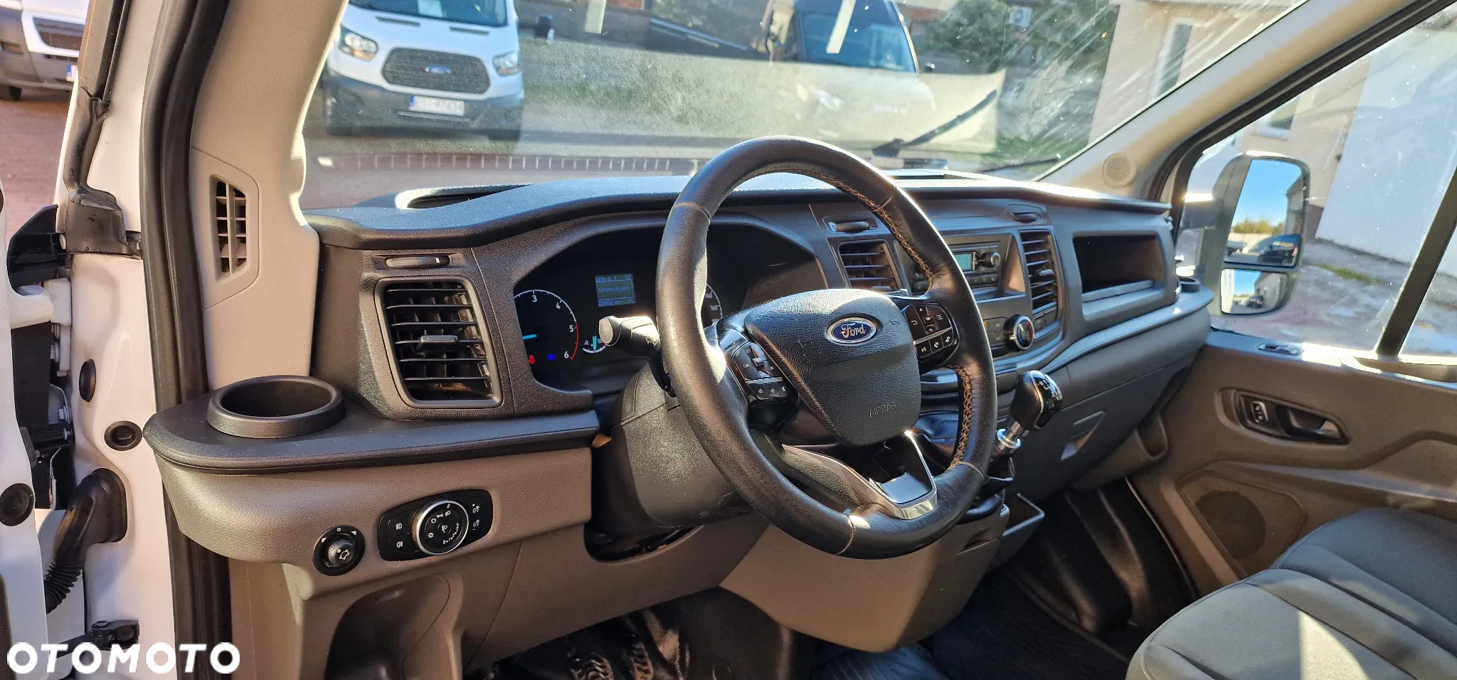 Ford Transit - 15