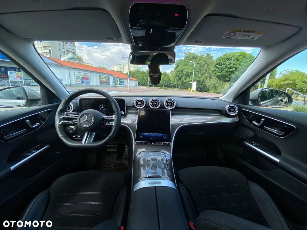 Mercedes-Benz Klasa C 200 4MATIC 9G-TRONIC - 9