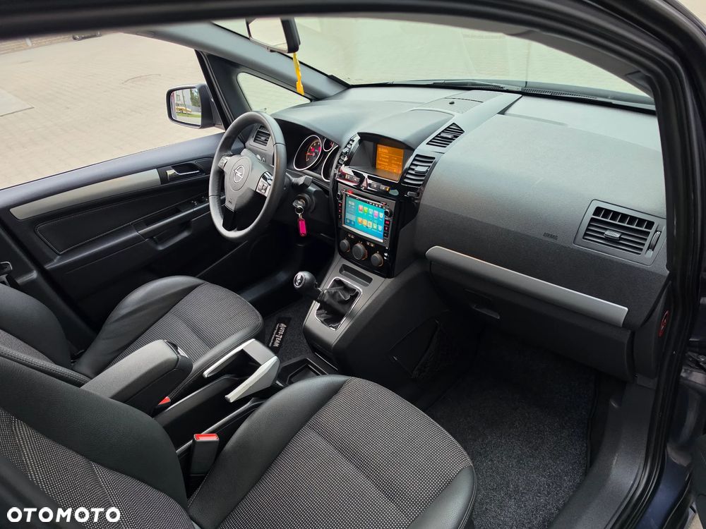 Opel Zafira 1.8 Edition 111 Jahre - 11
