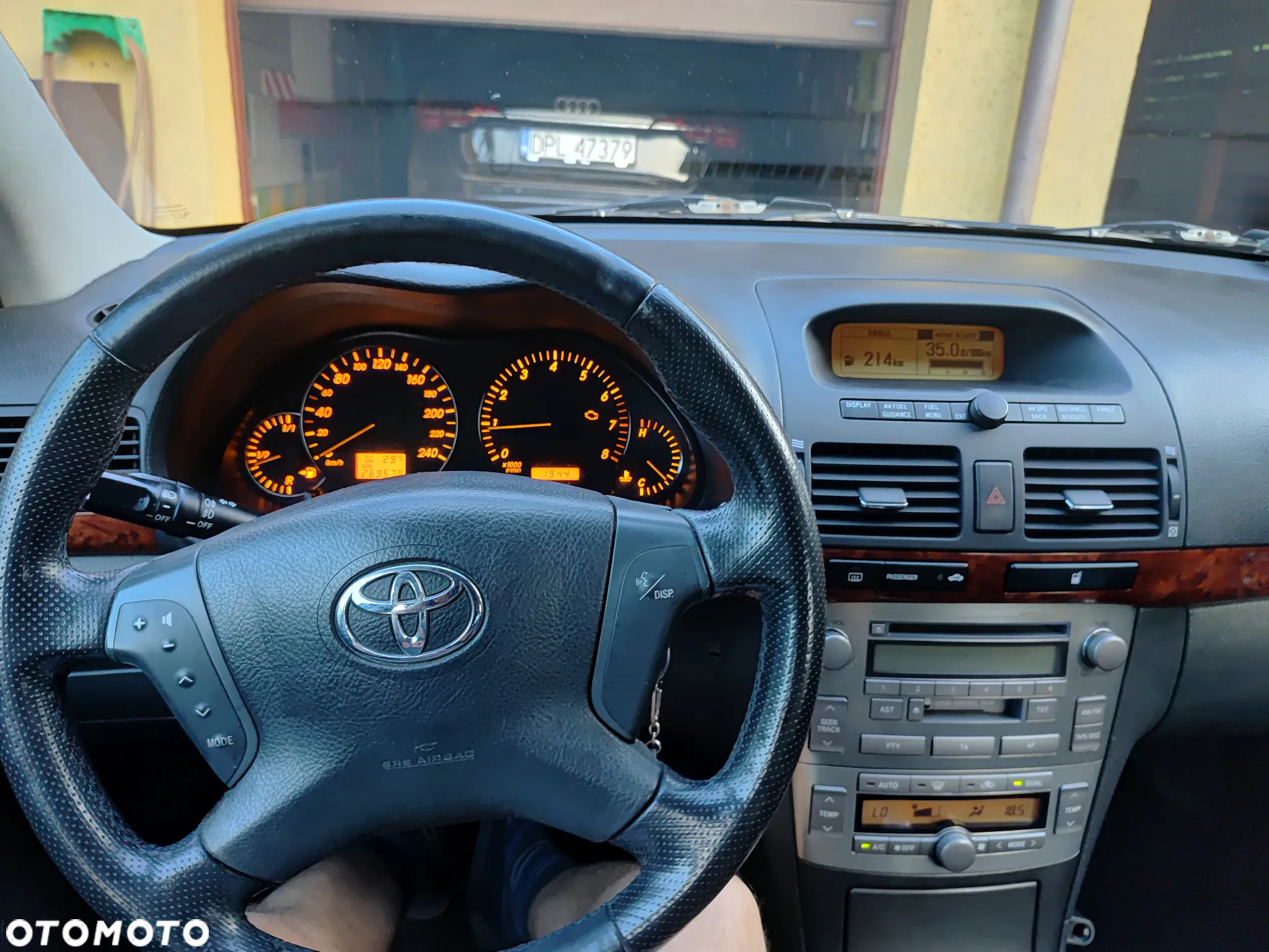 Toyota Avensis 2.0 VVT-i Prestige - 6