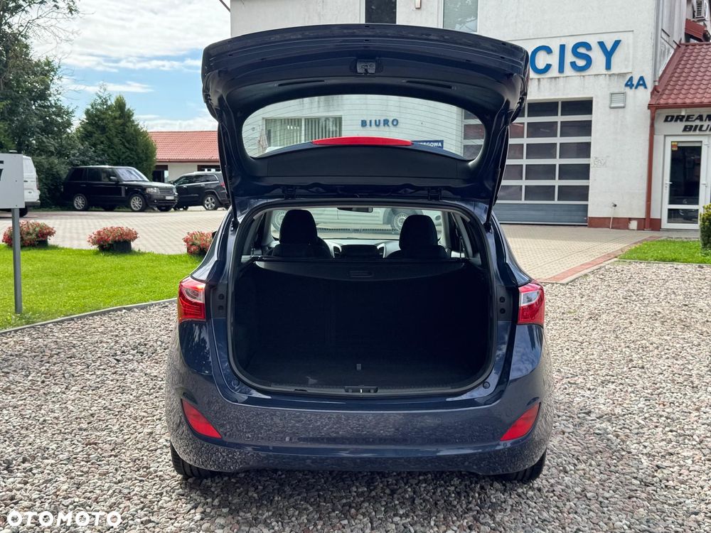 Hyundai i30 - 16