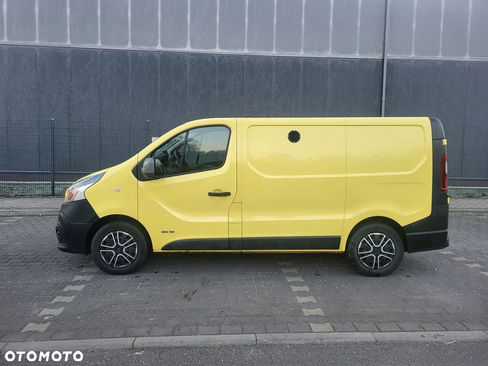Renault TRAFIC 1.6 dCi 115KM-KLIMA+2xKpl. Opon+KAMERA+6-Biegów+Elektryka+HAK+CD-Zarejestrowany W PL - 11