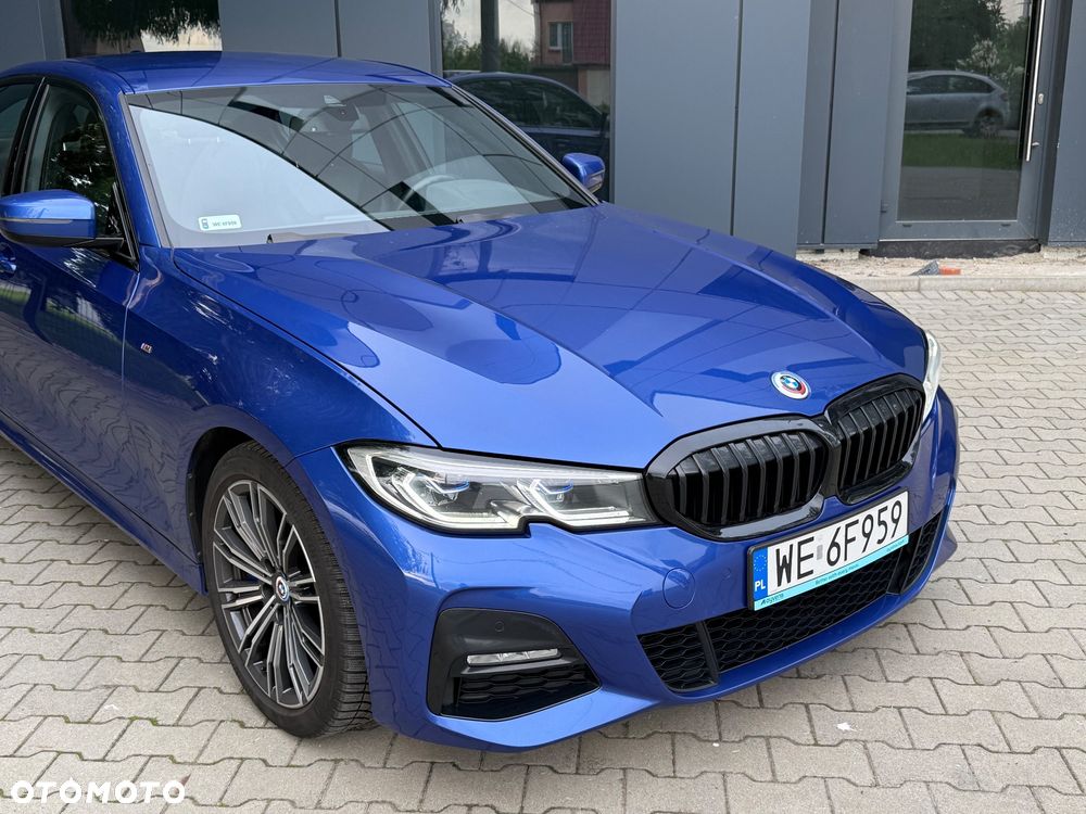 BMW Seria 3 330i M Sport sport - 12