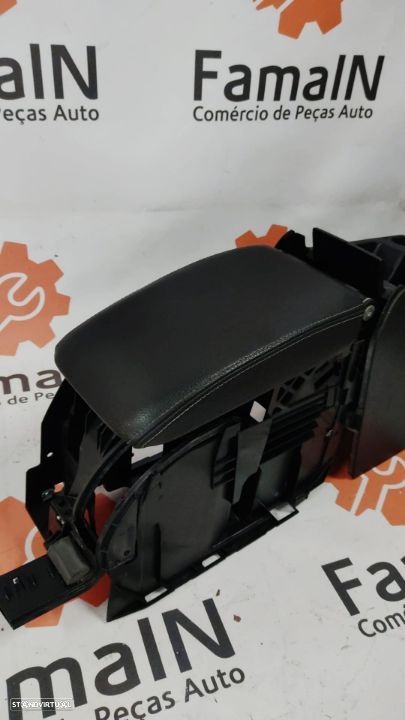 APOIO DE BRAÇO - VW SCIROCCO - 2