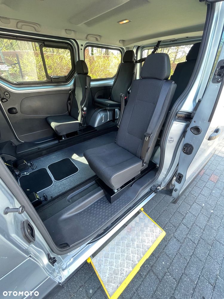 Renault Trafic - 13