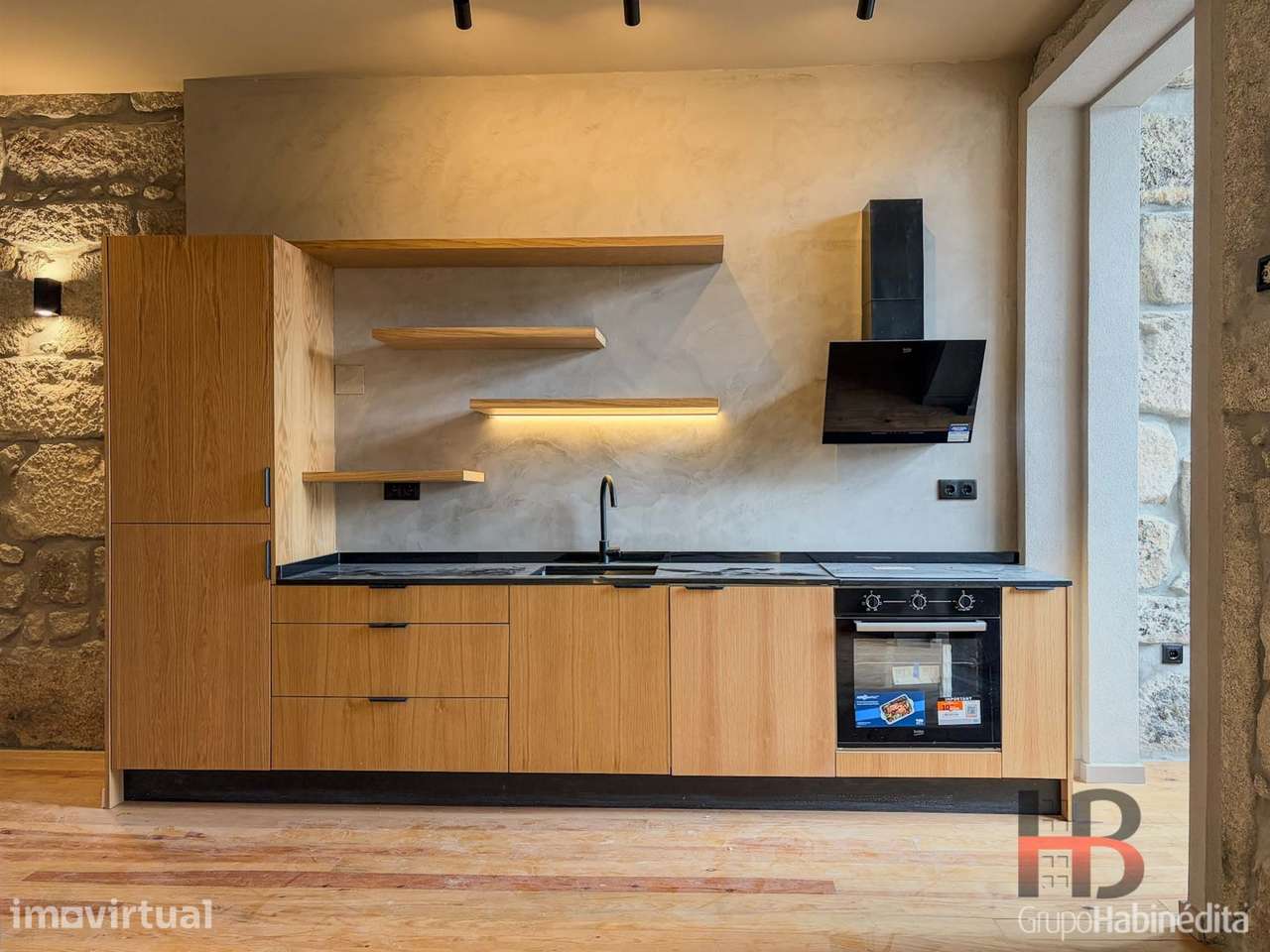 Apartamento T0 Venda em Bonfim,Porto - Grande imagem: 2/10