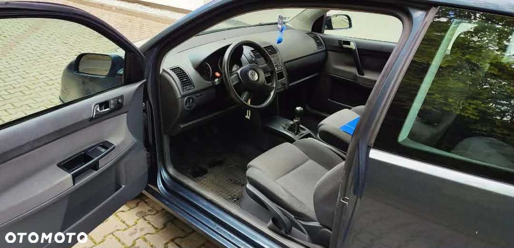 Volkswagen Polo - 7