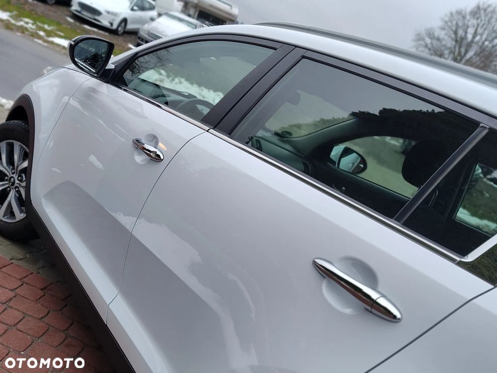 Kia Sportage 1.6 GDI Business Line L 2WD - 11