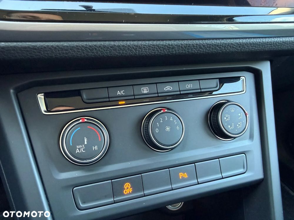 Volkswagen Touran 1.5 TSI EVO Trendline - 20