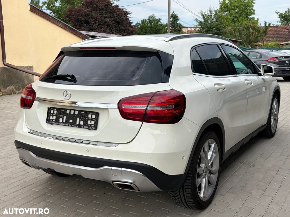 Mercedes-Benz GLA 220 d Aut. - 4