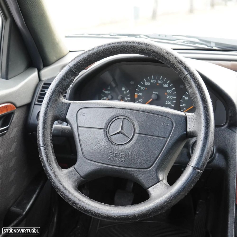 Mercedes-Benz C 200 D Elegance - 8