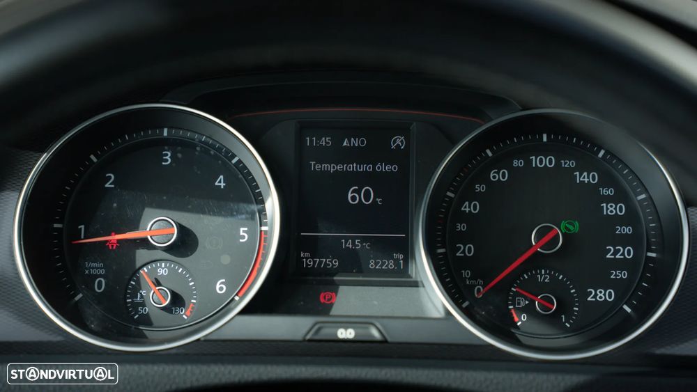 VW Golf 2.0 TDi GTD DSG - 23