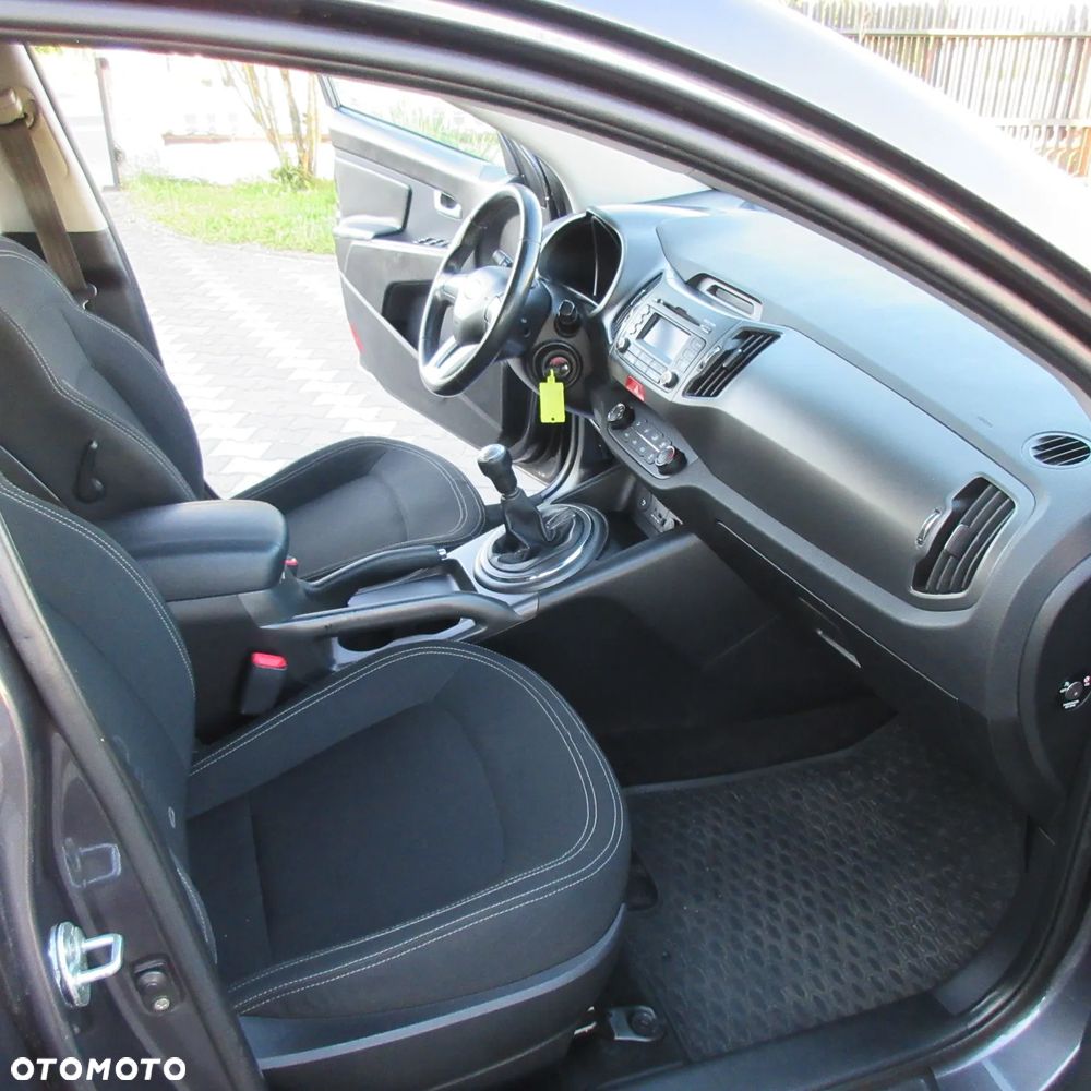 Kia Sportage 2.0 L 2WD - 28