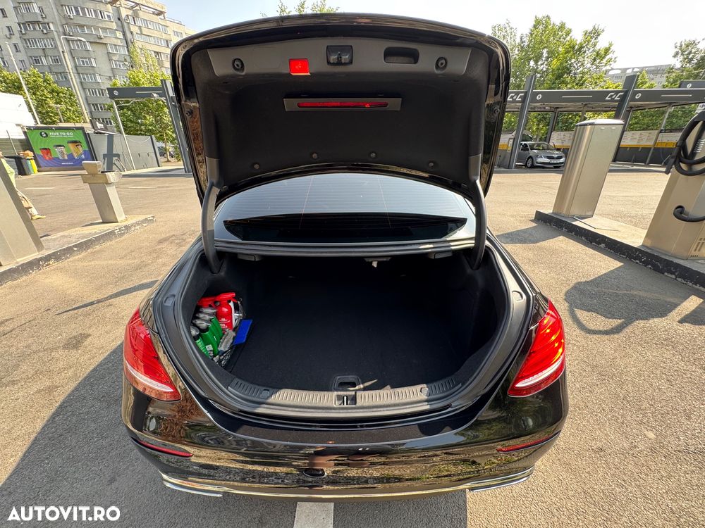 Mercedes-Benz E 220 d 9G-TRONIC Avantgarde - 13