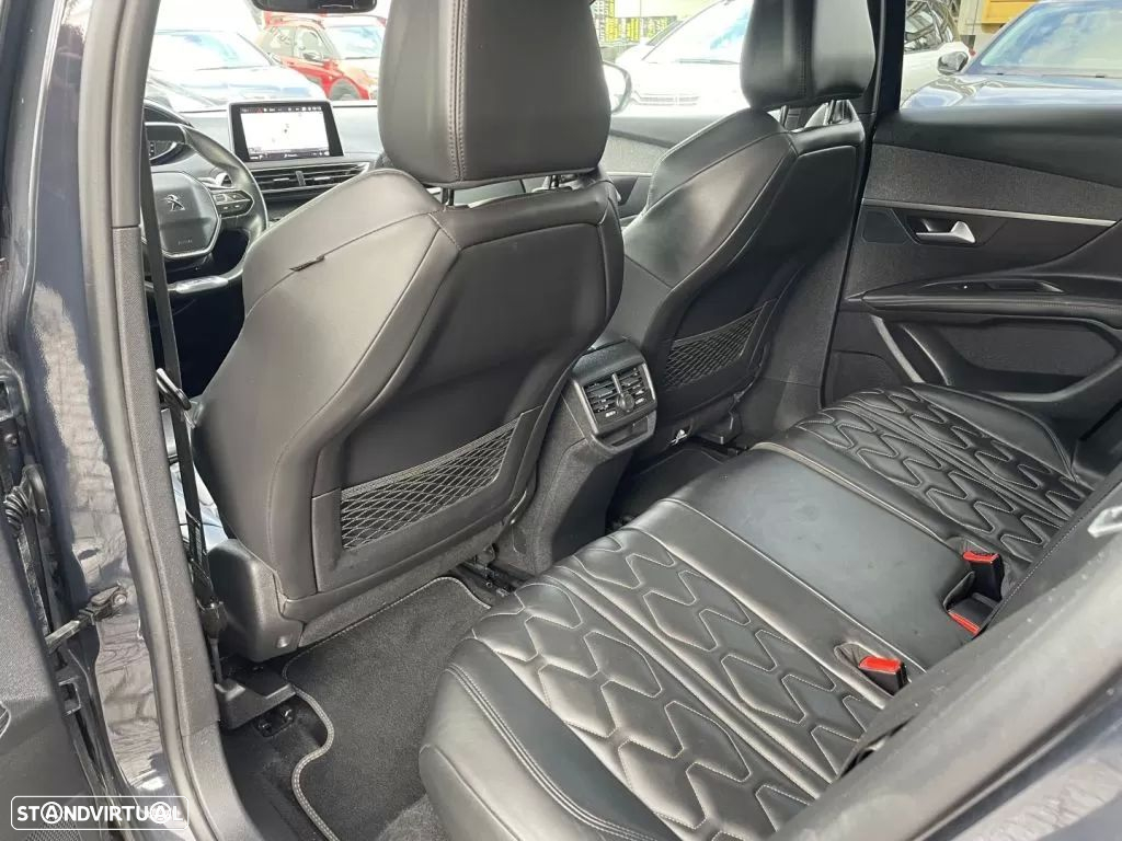 Peugeot 3008 1.5 BlueHDi GT Line EAT8 - 36