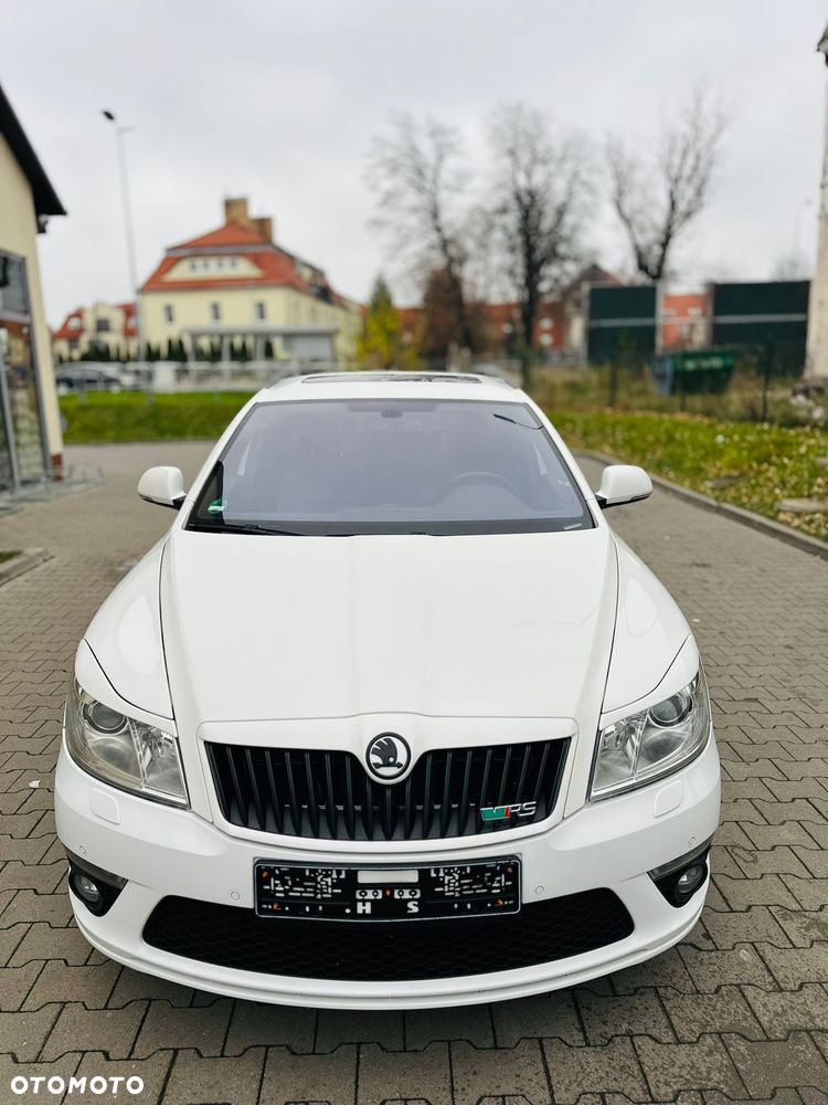 Skoda Octavia 2.0 TDI DPF DSG RS - 5
