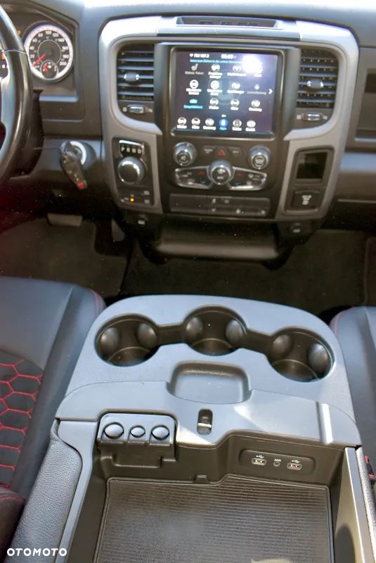 RAM 1500 - 34