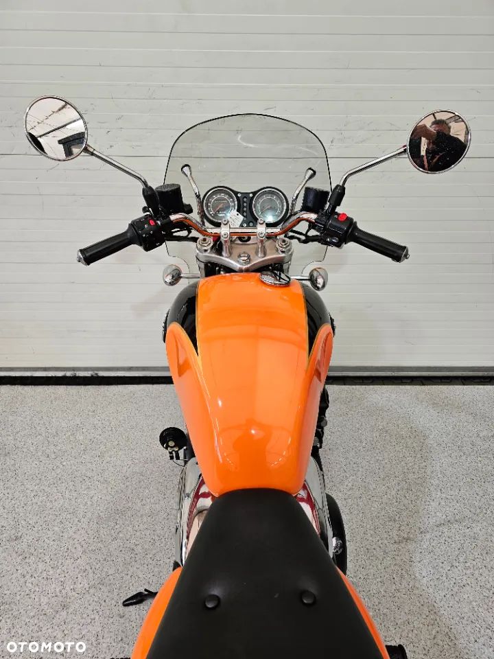 Triumph Thunderbird - 39