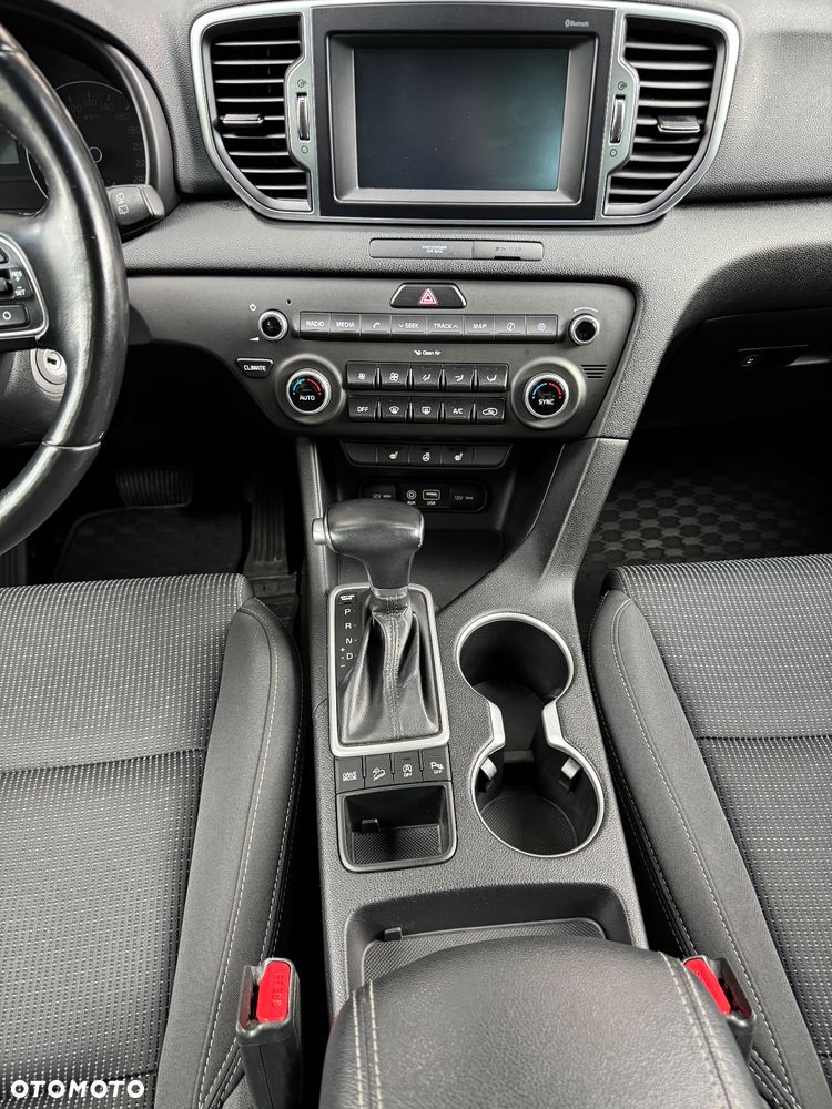 Kia Sportage - 12