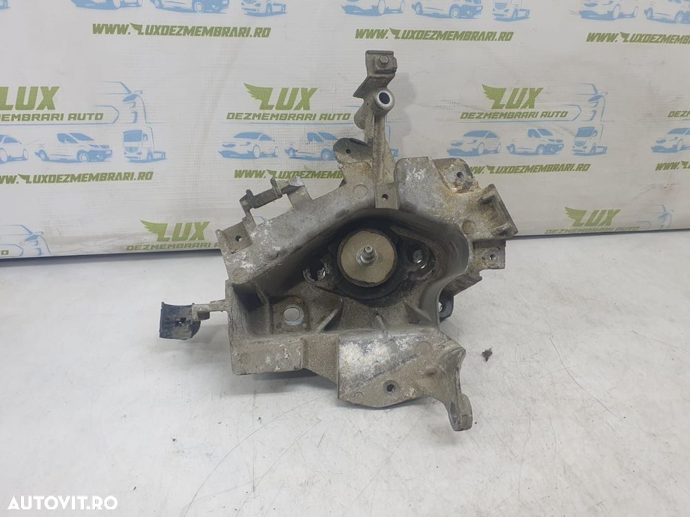 Suport cutie de viteze 8200111335 Renault Symbol 1 (facelift) - 3